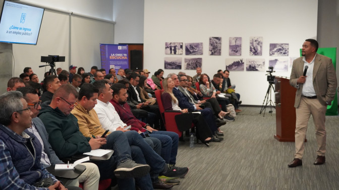 Auditorio-DIVRI-Socializacion-de-como-acceder-a-un-empleo-publico.jpeg
