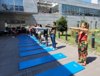 Uno de las actividades físicas practicadas en la DIVRI Foto-taller-con-cuidadores.jpg