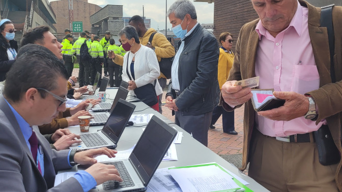 Foto-atencion-al-ciudadano.jpg